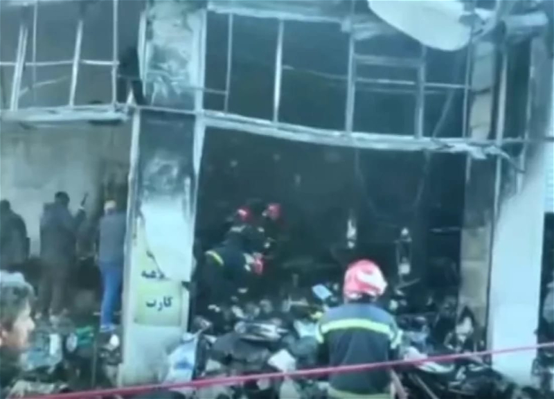 В Иране протестующие подожгли мавзолей Аббас