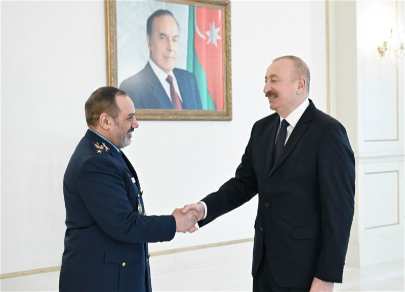 Президент Азербайджана принял министра обороны Ирана - ФОТО
