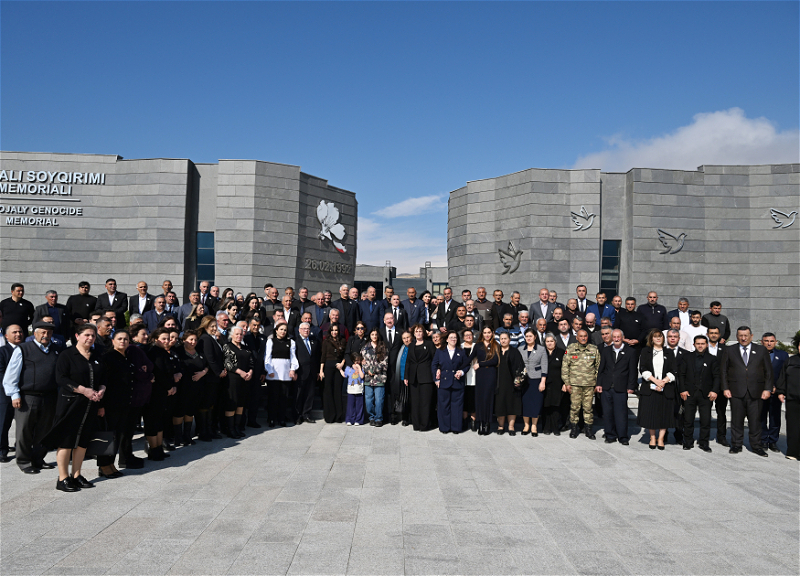 На страницах Президента Ильхама Алиева в социальных сетях опубликован видеоролик, посвящённый его поездке в Ходжалы