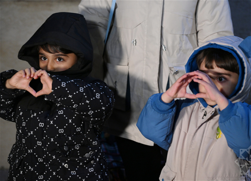 В Кяльбаджар, Ходжавенд и Джебраил возвращается очередная группа бывших вынужденных переселенцев - ФОТО