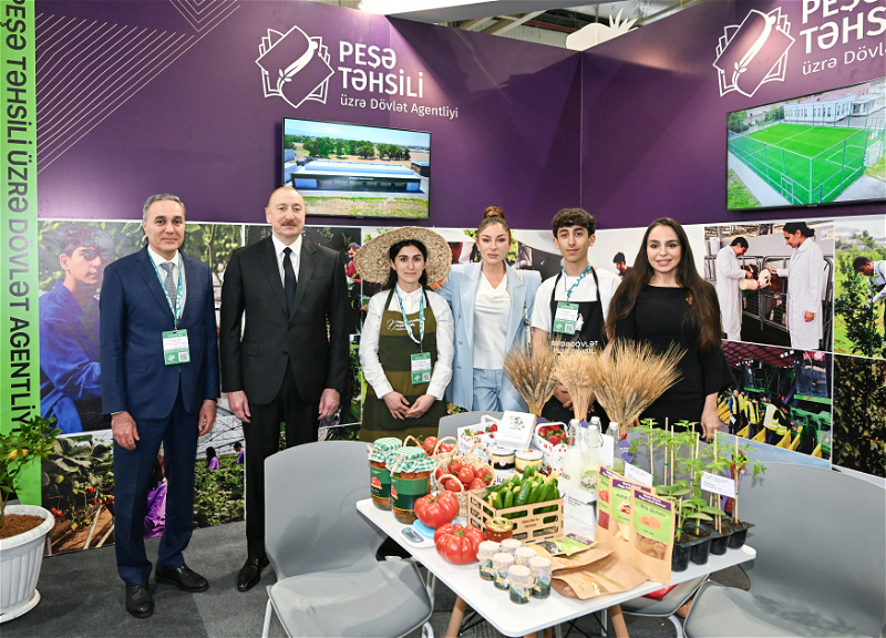Ильхам Алиев ознакомился с 19-й выставкой «Caspian Agro Week» и 31-й выставкой «InterFood Azerbaijan» - ФОТО