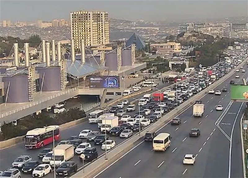 Утренние пробки в Баку: где затруднено движение