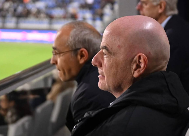 Инфантино посетил в Баку матч между Sabah FK и Qarabağ FK
