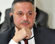 Али Алиев: «Иса Гамбар не должен шевелиться, а он карабкается»