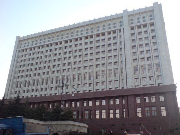 Всем кандидатам необходимо создать равные условия на парламентских выборах - Администрация Президента