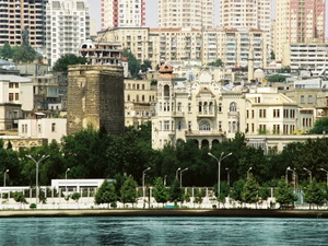 В Баку состоялась презентация журнала «Teatrаl»