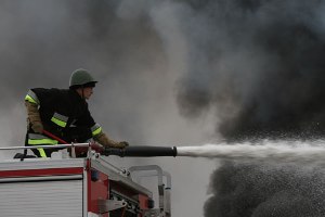 Горит один из бакинских ВУЗов