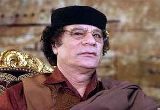 Каддафи провел переговоры о своей возможной отставке с президентом ЮАР
