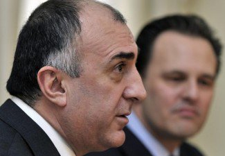 Азербайджан предлагает Армении незамедлительно начать работу над мирным соглашением