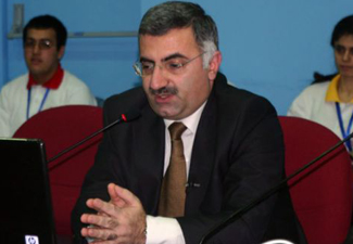 Запуск первого телекоммуникационного спутника Азербайджана будет осуществлен в срок – Замминистра
