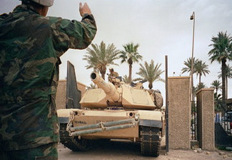 Вывод войск США обернется нестабильностью в Ираке - командующий