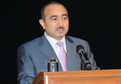 Али Гасанов: «В Азербайджане полностью обеспечена свобода слова и печати»