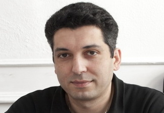 Кенан Гулузаде: «Газета New Baku Post рассчитана на читателей, которым небезразличен Азербайджан» - ФОТО