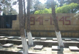 Письмо читателя. Захоронение солдат ВОВ на Ясамальском кладбище: запущение или порядок? – ФОТО