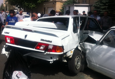 В Наримановском районе «ВАЗ-2115» врезался в четыре автомобиля - ФОТО