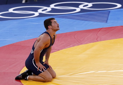 Борец Ровшан Байрамов стал 2-кратным серебряным призером Олимпиады - ДОПОЛНЕНО