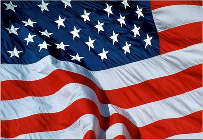 На Олимпиаде флаг США «не выдержал» соседства с белорусским и российским знаменами - ВИДЕО