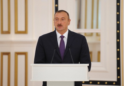 Ильхам Алиев: «Необоснованные обвинения против Ислама нас очень возмущают» - ФОТО