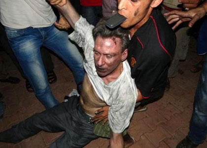 Посол США убит в Ливии - ФОТО