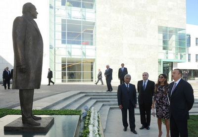 Президент Азербайджана принял участие в открытии нового учебного корпуса Дипакадемии - ДОПОЛНЕНО - ФОТО