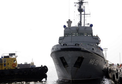 Корабли Каспийской флотилии ВМФ России прибыли в Баку - ФОТО