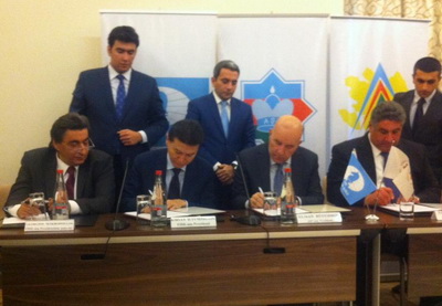 В Баку прошла церемония подписания контракта о проведении Кубка мира-2015 и Олимпиады-2016 по шахматам - ДОПОЛНЕНО