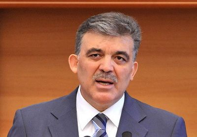 Гюль поздравил Сержа Саргсяна с переизбранием президентом Армении
