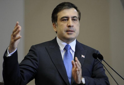 Саакашвили призвал Иванишвили вложить свои деньги в спасение экономики Грузии