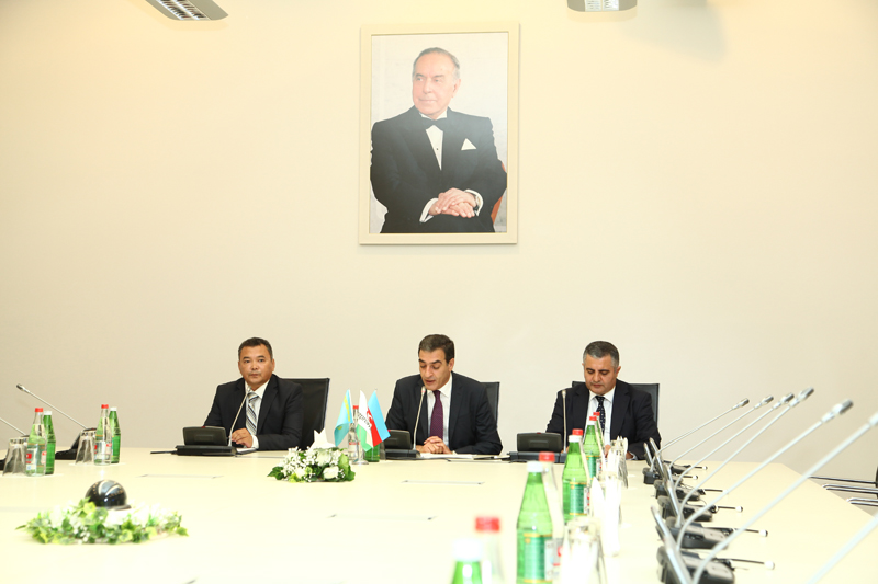 Азербайджан построит в Казахстане крупный логистический центр - ФОТО