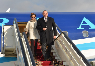 Президент Азербайджана прибыл с рабочим визитом в Российскую Федерацию - ФОТО