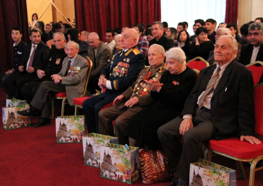 Члены САМУ почтили память азербайджанских ветеранов, освободивших Одессу – ФОТО
