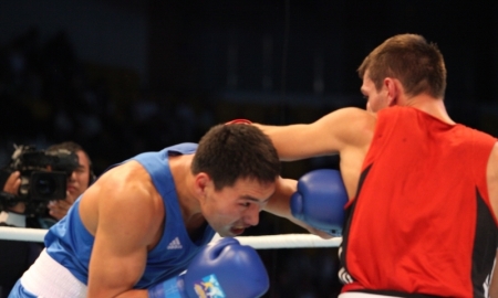 Азербайджанский боксер победил армянина и вышел в 1/8 финала чемпионата мира