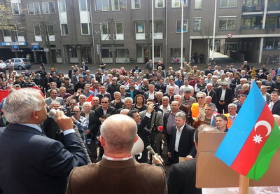 Турецкая и азербайджанская диаспоры провели акцию против установления памятника надуманному «геноциду армян» - ФОТО