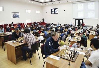 Эльтадж Сафарли поднялся на четвертое место в турнире «Нахчыван Open»