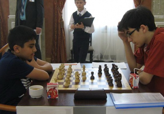 Азербайджанский шахматист занимает 6-е место на турнире в России