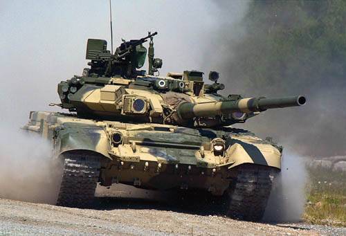Россия поставила Азербайджану 100 танков Т-90С