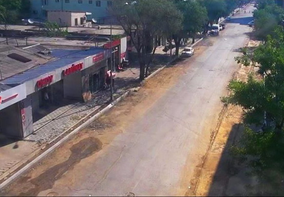 На десять дней перекрыт участок одной из центральных улиц Баку - ФОТО