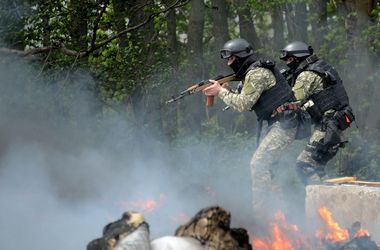 В Мариуполе ночью возобновились бои