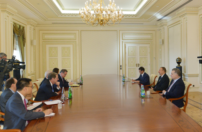 Президент Ильхам Алиев принял делегацию США - ФОТО