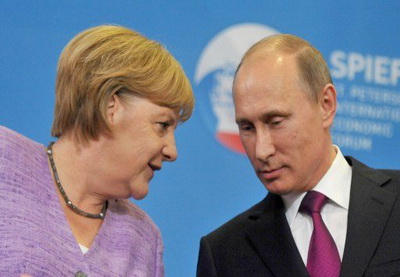 Путин и Меркель призвали гарантировать экспертам безопасность на месте крушения Boeing