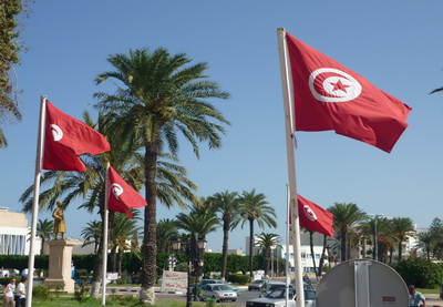 Тунис из-за ухудшения обстановки в Ливии может закрыть с ней границу