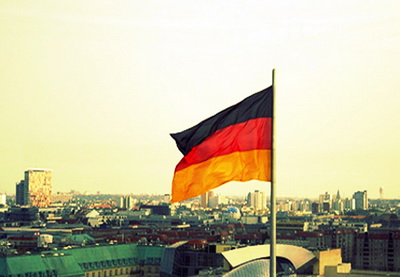В Германии оппозиция намерена подать иск против правительства из-за электронной слежки США