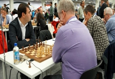Сборная Азербайджана по шахматам сыграла вничью с Украиной и опустилась на 9-е место - ОБНОВЛЕНО