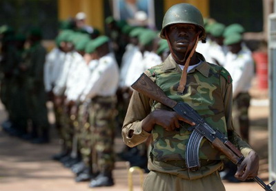 Сенегал закрыл границы с Гвинеей из-за вспышки Эболы