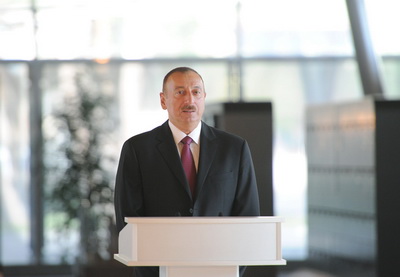 Ильхам Алиев: «Азербайджанский ковер является эталоном искусства ковроткачества в мире» - ФОТО