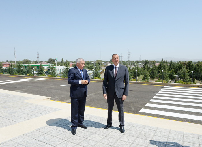 Ильхам Алиев ознакомился с Площадью флага в Горадизе - ФОТО