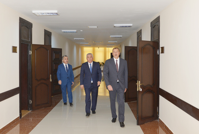 Ильхам Алиев ознакомился с новым зданием Исполнительной власти Физулинского района - ФОТО