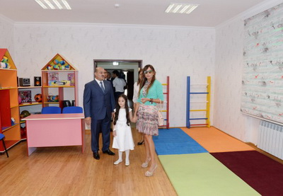 Мехрибан Алиева ознакомилась с отремонтированным детским садом-яслями «Кенуль» в Сабаильском районе Баку – ФОТО