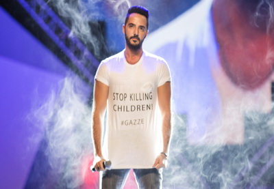 Известный турецкий певец выступил в Баку с призывом прекратить убийства детей в Газе – ФОТО