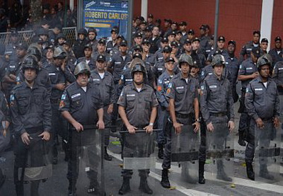 Бразилия: арестованы полицейские-взяточники